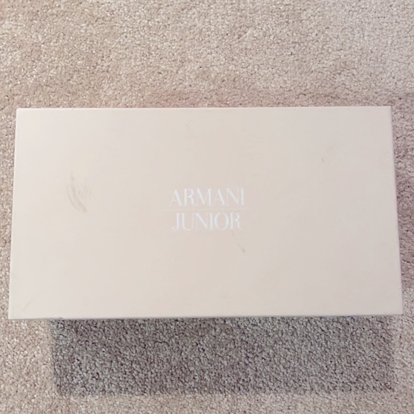 Armani Junior Girls Sneakers - Size 13.5 - Picture 6 of 6